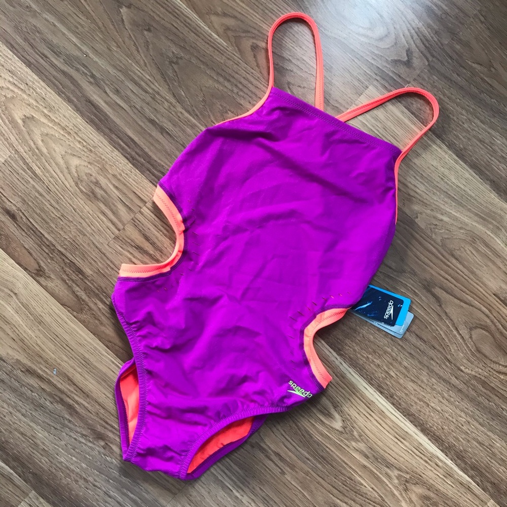 Women’s Speedo One Piece Swimsuit